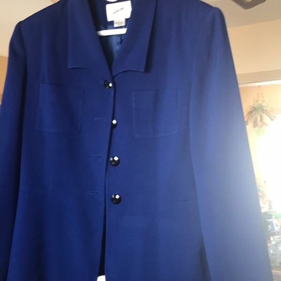 Dress jacket - Picture 2 of 2